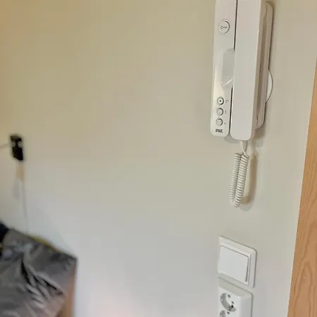 Lejlighed Flott Bofellesskap Med 7 Rom, Inkludert Internett Og Strøm! Grillområde Med Jacuzzi!